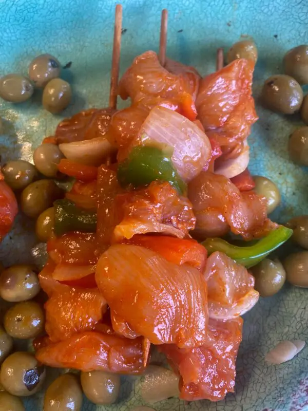 Kippenbrochette paprika en ajuin