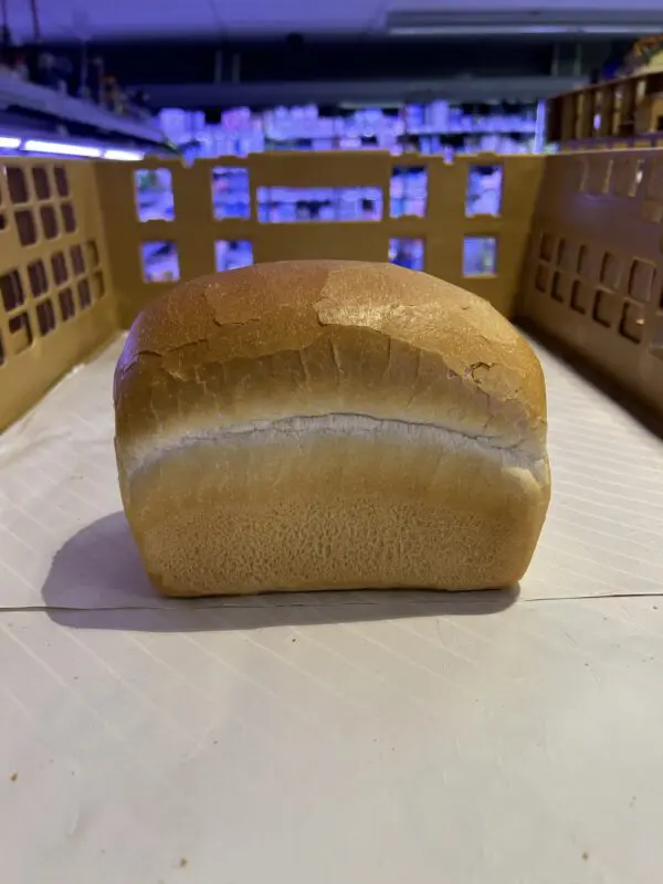 Klein lang wit brood