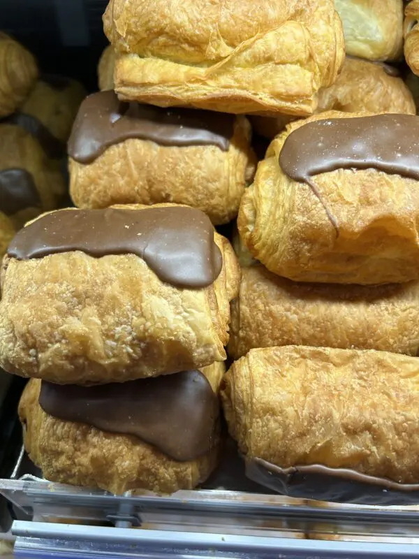 Chocoladestaafjes en choco op
